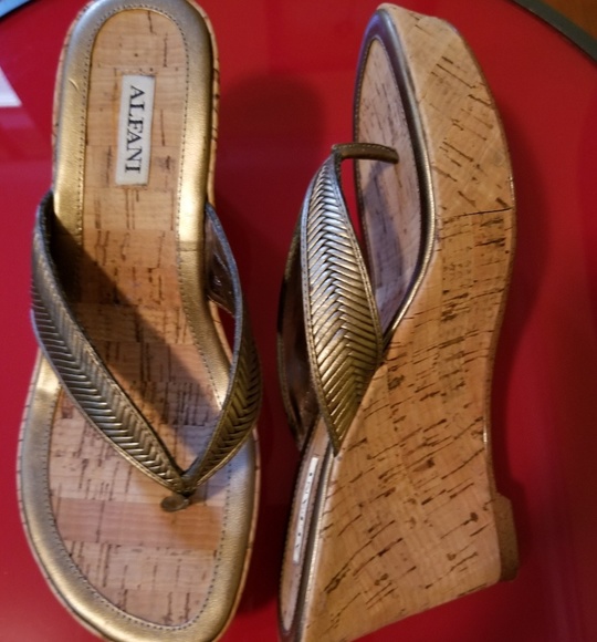 Alfani Shoes - (Put in with a purchase)Alfani Thong Wedge Sandals